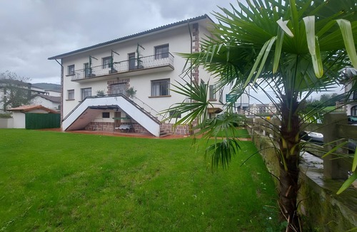 Elizondo Villa | Villa 'Perla Etxea' with Mountain View, Private Terrace and Wi-Fi