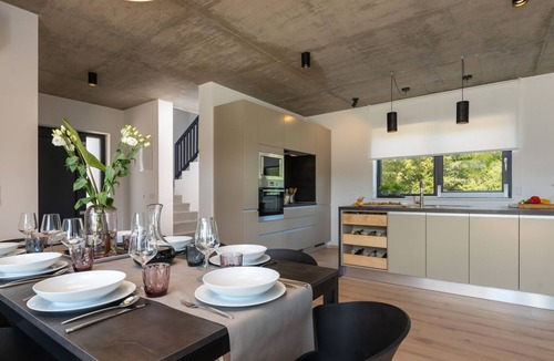 Farini Villa | Villa Perlin by Villas Guide