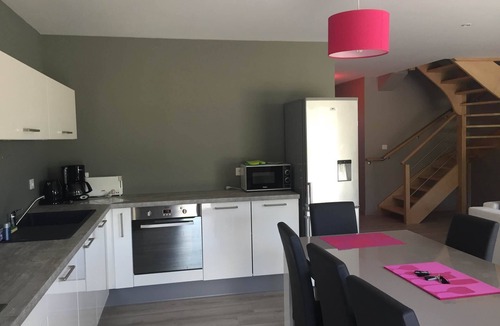 Merlimont House | Villa Pétales de Rose in Merlimont, with whirlpool bath, pets welcome