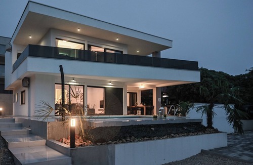 Mandre Villa | Villa Petra with Private Pool