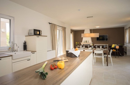 Rudina Villa | Villa Pharia with Pool III