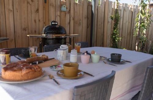 Ares Bed & Breakfast | VILLA PIERARTLOU