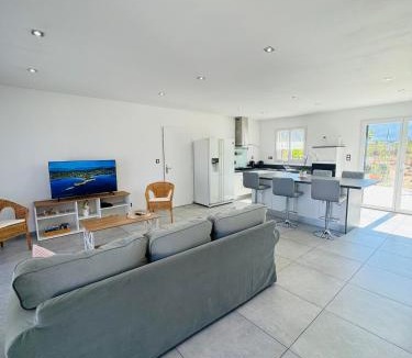 Calvi Balagne House | Villa Pietralba - Piscine privée & vue montagne - Proche Calvi