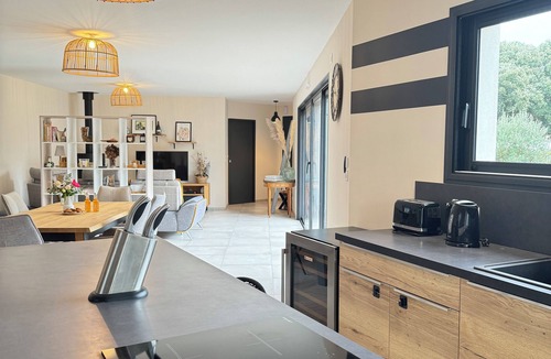 Bretignolles-sur-Mer Villa | Villa Pinède: Private Spa, Nature & Beach, Sleeps 8 in Brétignolles