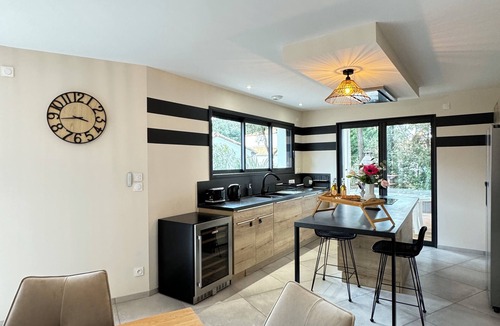 Bretignolles-sur-Mer Villa | Villa Pinède: Private Spa, Nature & Beach, Sleeps 8 in Brétignolles