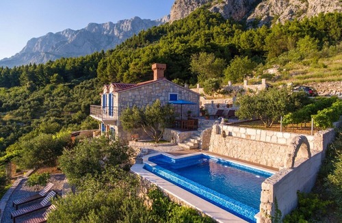 Makarska Villa | Villa Pina in Makarska, private pool