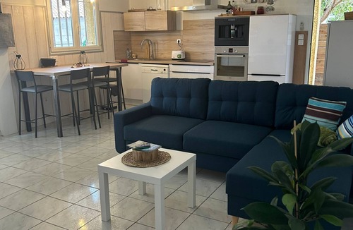 Ventenac-en-Minervois Villa | Villa Piscine Brasero Wifi