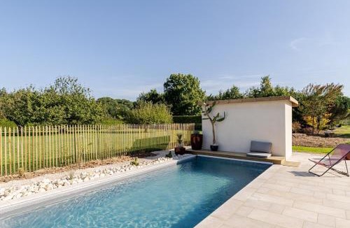Sainte-Euphemie Villa | Villa, piscine chauffée, aux portes de Lyon