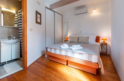 Mlini House | Villa Platanus with Private Pool & Sea View