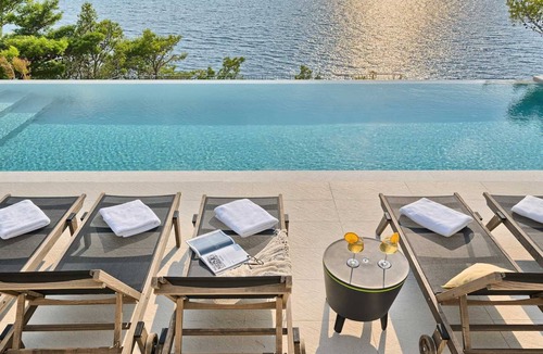 Brela Villa | Villa Platinum - outstanding beachfront villa with 9 bedrooms by MyWaycation