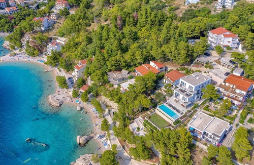 Brela Villa | Villa Platinum - outstanding beachfront villa with 9 bedrooms by MyWaycation