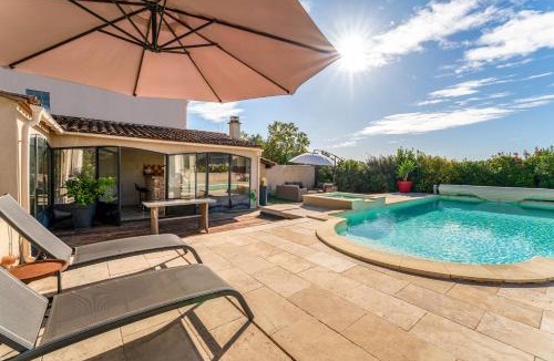 Sarrians Villa | Villa Plein Soleil