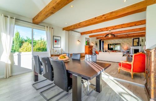 Sarrians Villa | Villa Plein Soleil