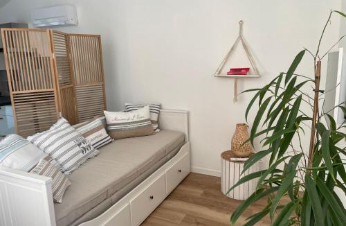 Saint-Marcel Apartment | Villa poétique proche de Lyon