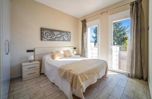 Beniarbeig Villa | Villa Pomera Dos by Villa Plus