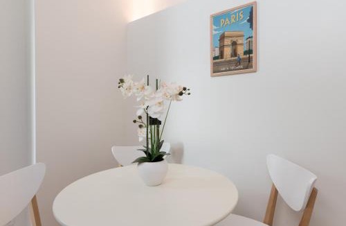 Ternes Apartment | Villa Poncelet