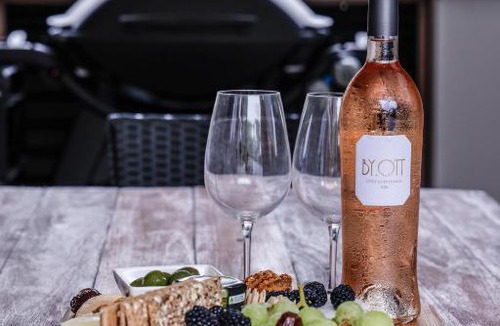 Boomerang Beach Apartment | villa-prana