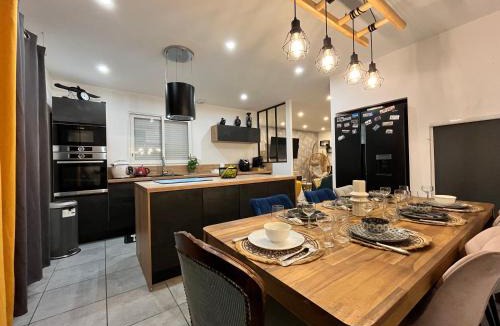 Cournonterral Villa | Villa Prestige Piscine, barbecue, Clim, Jardin top prosconciergerie