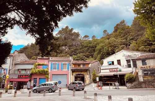 Meounes-les-Montrieux House | Villa Provençale Clelini