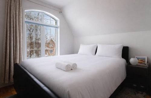 Saint Basile le Grand House | Villa proche de Montréal - Piscine - 4 ch - 9 pers