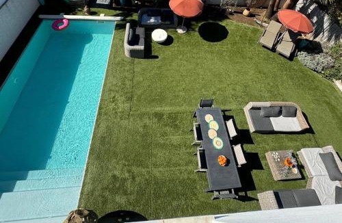 Cap d'Agde Villa | Villa proche plage mer, piscine grand terrain Capao Hotel