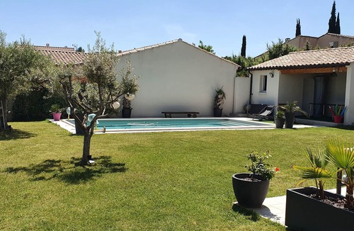 Caumont-sur-Durance Villa | Villa provençale res