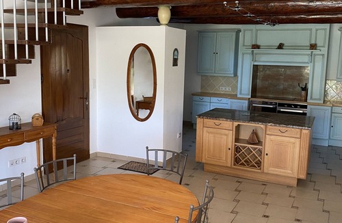 Cavillargues Villa | Villa Provençale