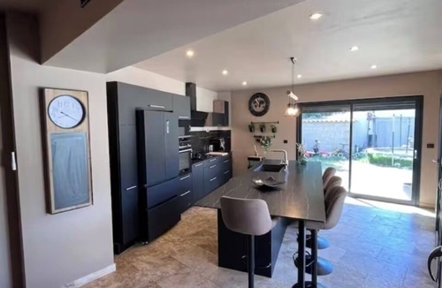Piolenc House | Villa Provençale in Vaucluse