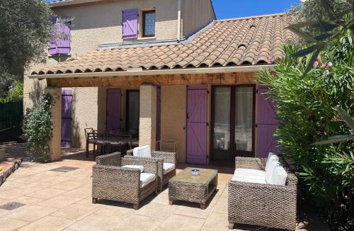 Sollies Pont Villa | VILLA PROVENCALE AVEC PISCINE et SPA