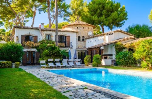 Cap-d'Antibes Villa | Villa Provenzale Clos de Minerve