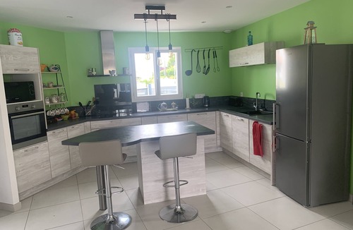 Semussac Villa | Villa Récente Proche Royan