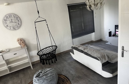 Saint-Beron House | Villa Rénové Aiguebelette Près du lac Près et Proches Toute Commodité