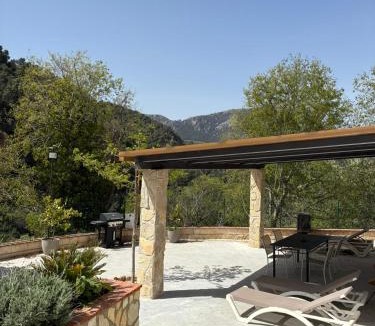 Quesada Villa | Villa Río Béjar