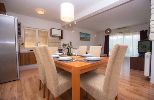 Donje Polje Villa | Villa R&B Croatia šibenik