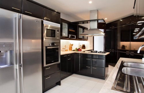 Esplugues de Llobregat Villa | Villa Rock - 5 Suite 580 square meter villa