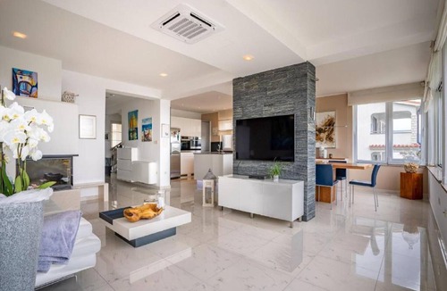 Palit Villa | Villa Rab Hills with Swimming Pool