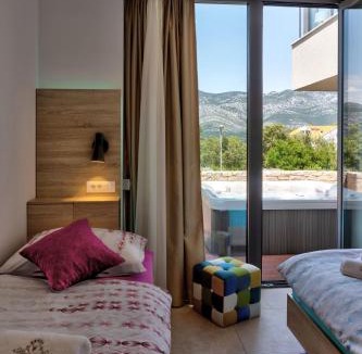 Cove Tri Zala (Zrnovo) Villa | Villa Radman