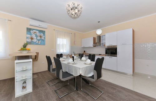 Privlaka House | Villa Rafajela (V5891-K1) - Privlaka (Zadar)