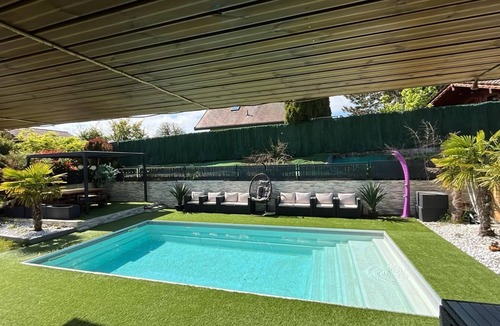 Reignier-Esery Villa | VILLA REEL