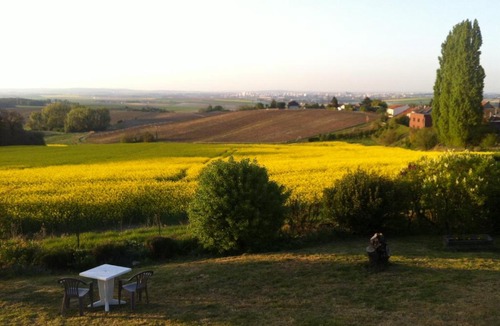 Villers-Allerand House | Villa Reims Epernay Champagne Vineyard