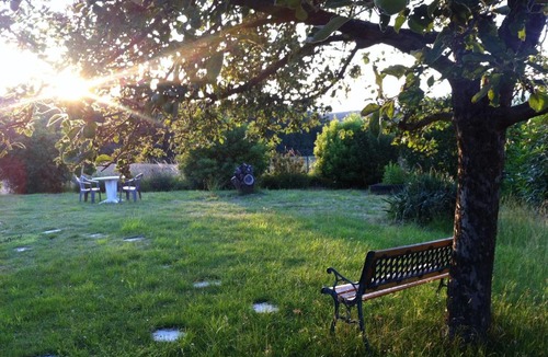 Villers-Allerand House | Villa Reims Epernay Champagne Vineyard