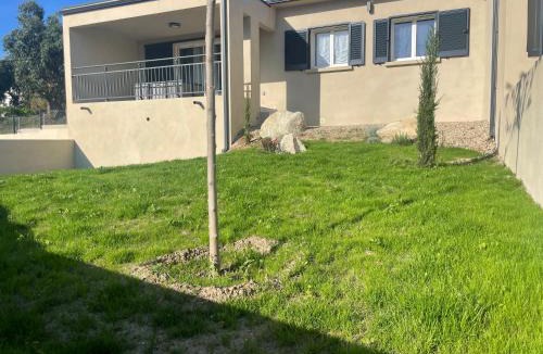 Patrimonio House | Villa Renzo