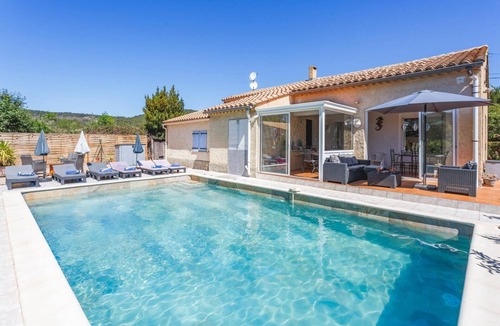 Argeliers Villa | Villa Repose by Villa Plus
