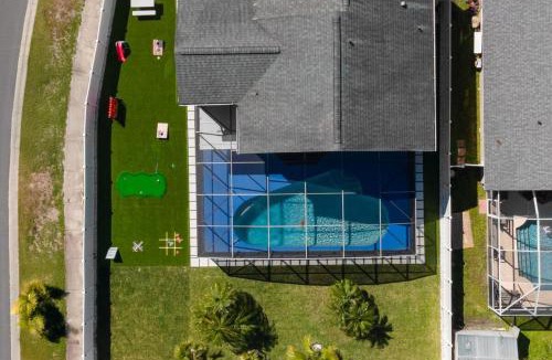 Buena Ventura Lakes Villa | Villa Resort Club