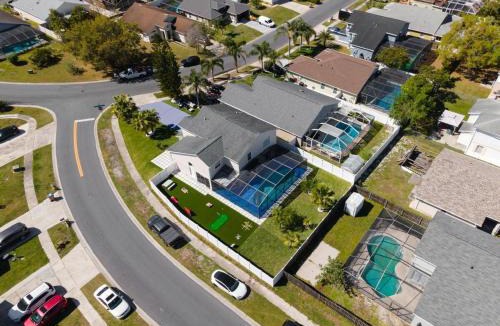 Buena Ventura Lakes Villa | Villa Resort Club