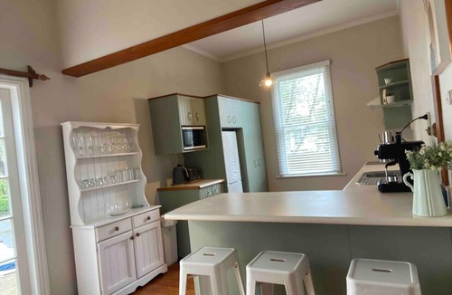 Masterton House | Villa Retreat - Central Masterton