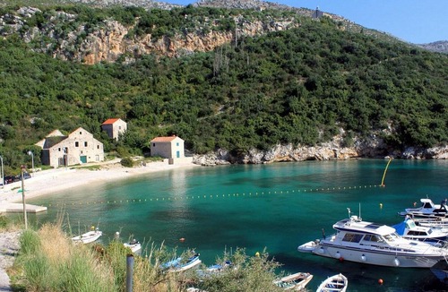 Brsecine Apartment | Villa Ro - Ela - Comfort Studio Apartment with Terrace and Sea View - A5