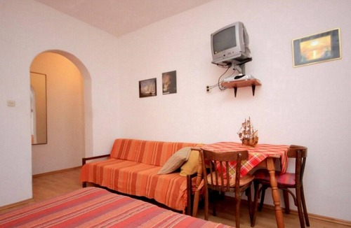 Brsecine Apartment | Villa Ro - Ela - Double or Twin Room with Garden View - S3