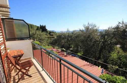 Brsecine Apartment | Villa Ro - Ela - Studio Apartment with Balcony and Sea View - A2