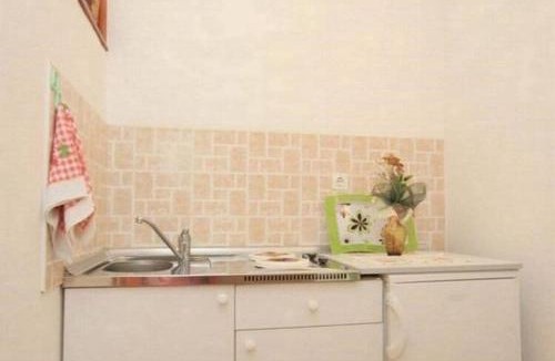 Brsecine Apartment | Villa Ro - Ela - Studio Apartment with Balcony and Sea View - A2